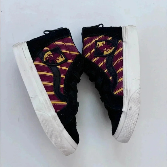 Vans Off the Wall SK8 High Top Harry Potter Gryffindor Sneakers - Picture 2 of 7